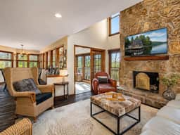 THE Luxe Knoxville Lake House Hot Tub, 4BR, Dock - Image 5