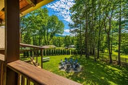 Perfect Smoky Family Retreat, Backyard, 2 Cabins! - Image 2