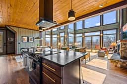 Luxury Cabin Mountain Views, Hot Tub & Game Loft - Image 4