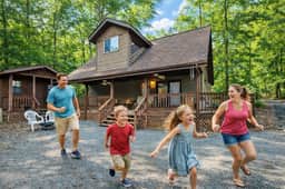 Hidden Wears Valley Family Retreat, Hot Tub, Pets - Image 2