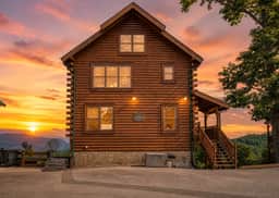 Luxe Smoky Mtn Log Cabin Hot Tub, Pool & Views - Image 4