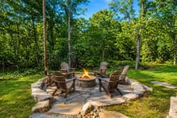 Mountaintop Log Cabin with Hot Tub, Pool & Fire Pit - Image 3