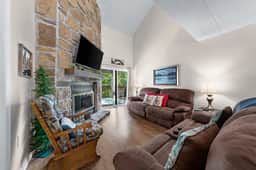 Perfect Mountain View Family Condo 1000ft to Ober - Image 5