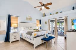 Luxe Cape Coral Villa with Heated Pool, Arcade, Games! - Image 3