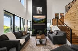 Ultimate Luxury 5 BR Cabin with indoor Pool, Hot Tub - Image 4