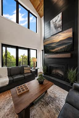 Ultimate Luxury 5 BR Cabin with indoor Pool, Hot Tub - Image 5