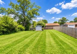 Game Day Retreat Near Downtown Knoxville - Image 4