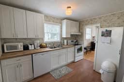 Game Day Retreat Near Downtown Knoxville - Image 5