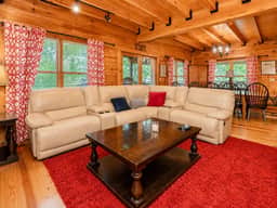 Luxury Cabin with Hot Tub, Game Room, 5 King Suites - Image 4