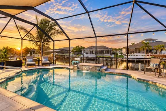 Calm Waters Pool, Hot Tub & Gulf Access - Image 1