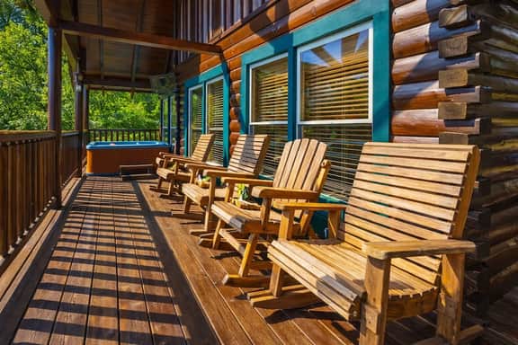 Family Cabin with mountain views and Hot Tub - Image 4