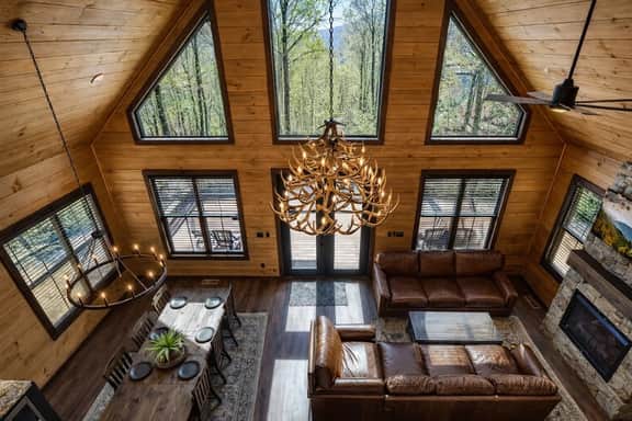 Luxury Cabin with Hot Tub & Smoky Mountain Views - Image 2