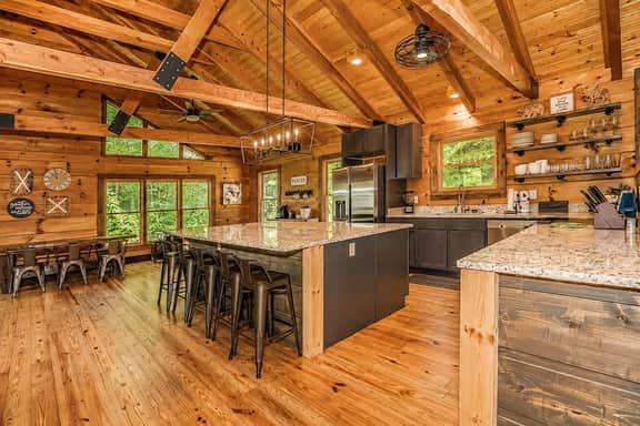 THE Cedar Lodge, Games, Hot Tub, Movies, Sleeps 20 - Image 5