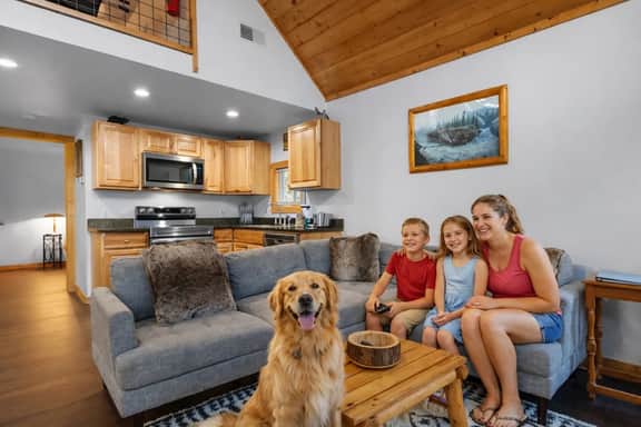 Hidden Wears Valley Family Retreat, Hot Tub, Pets - Image 3