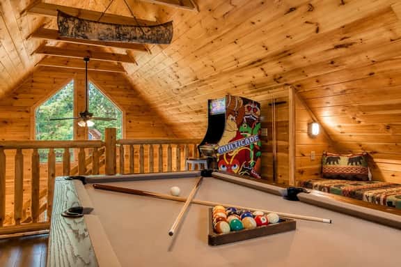 Cozy 3BR Cabin with Hot Tub, Pool Table & Arcade - Image 3