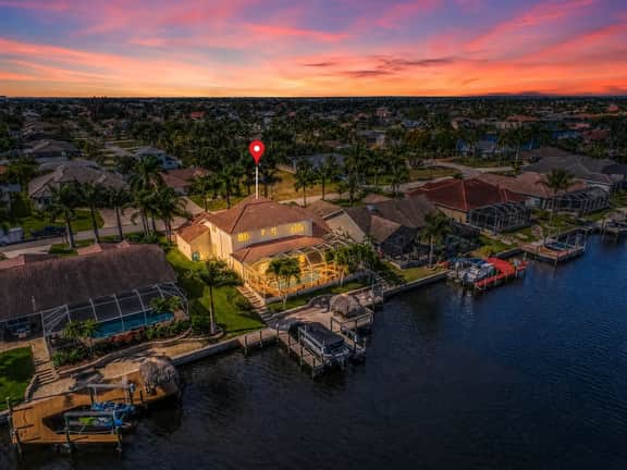 Luxe Waterfront Cape Coral Villa Pool, Dock, 4BR - Image 4