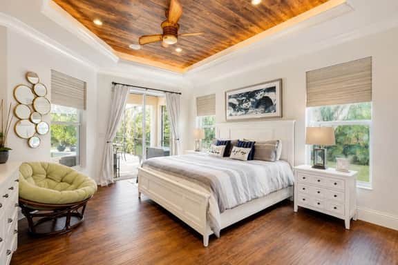 Naples Luxury Home, Resort Pool, Lanai, Fire Table - Image 5