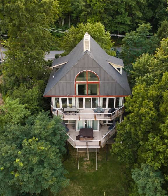 Luxury Chalet 5BR, Sleeps 18, Mind-Blowing Views - Image 2