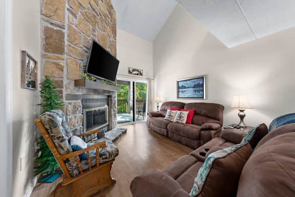 Perfect Mountain View Family Condo 1000ft to Ober - Image 5