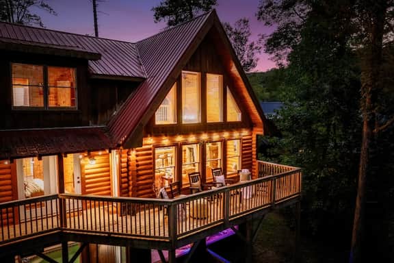 Family Retreat! Private Pool, Hot Tub, Game Room! - Image 4