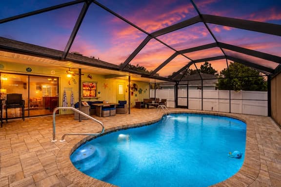 Port Charlotte Waterfront Luxe Tiki, Pool, Dock - Image 1